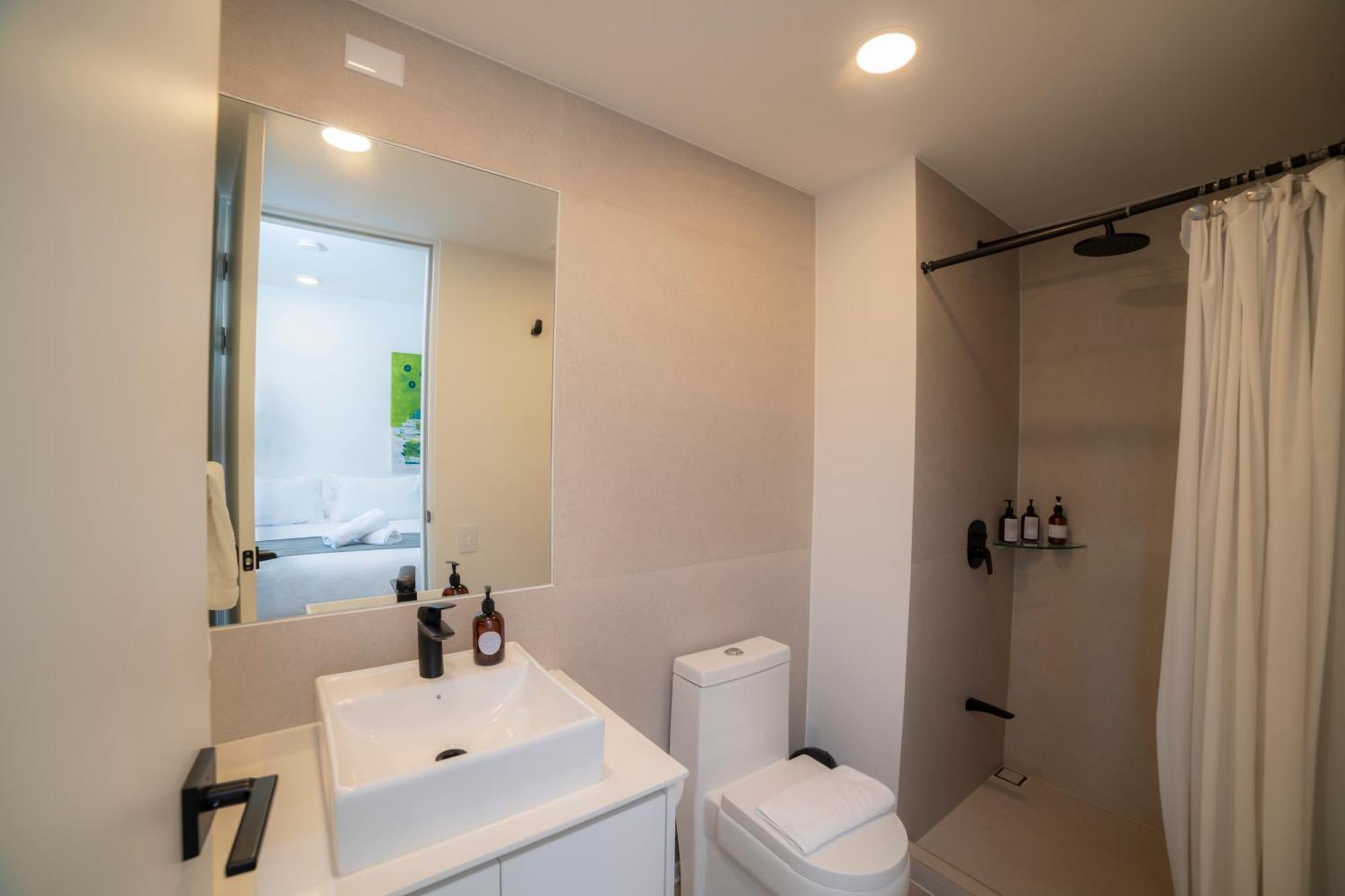Bee Suites San Jose - Escalante Eksteriør billede