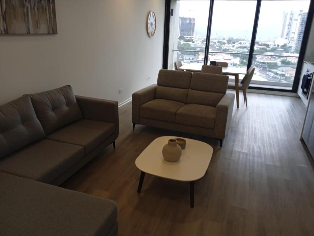 Bee Suites San Jose - Escalante Eksteriør billede